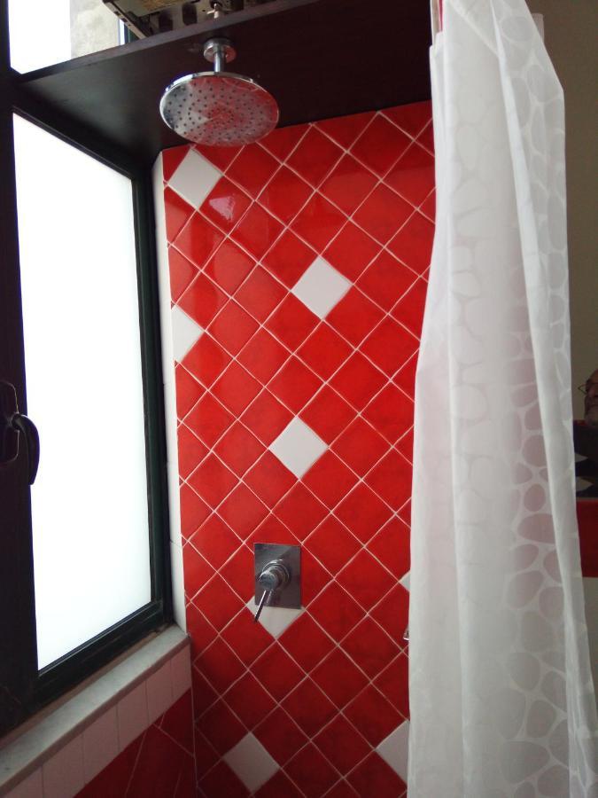 A Casa Di Tommy B&B Ачиреале Екстериор снимка